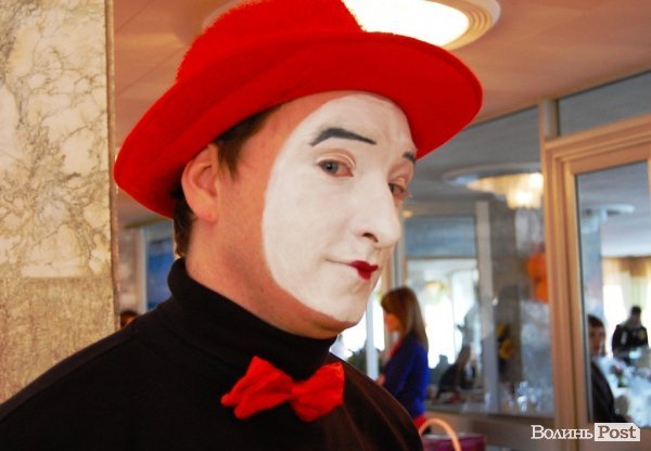 У Луцьку відбулася весільна виставка