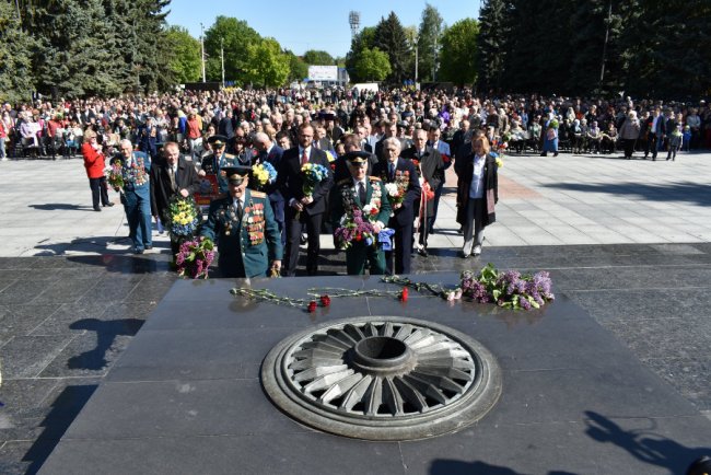 У Луцьку відзначили День перемоги над нацизмом. ФОТО