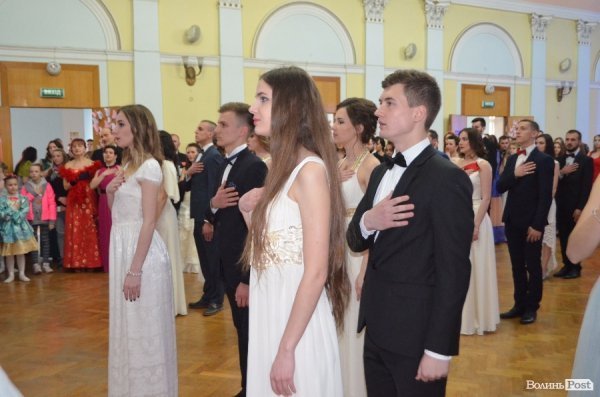 У луцькому виші танцювали, щоб допомогти. ФОТО