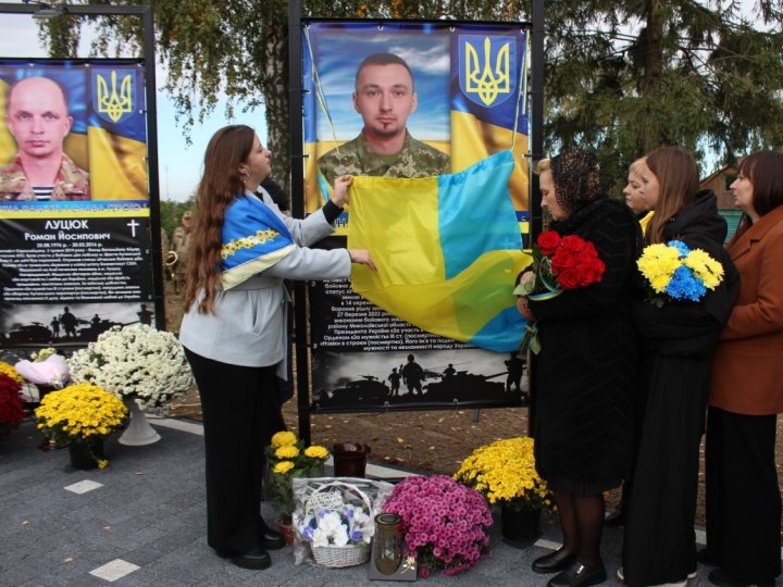 У волинському селі відкрили Алею пам'яті полеглим Героям