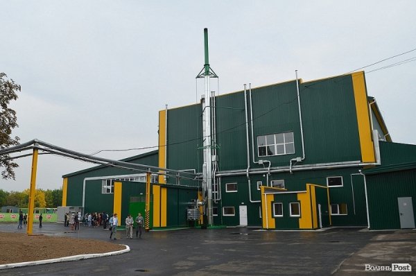 Як у Луцьку виготовляють туалетний папір. ФОТО