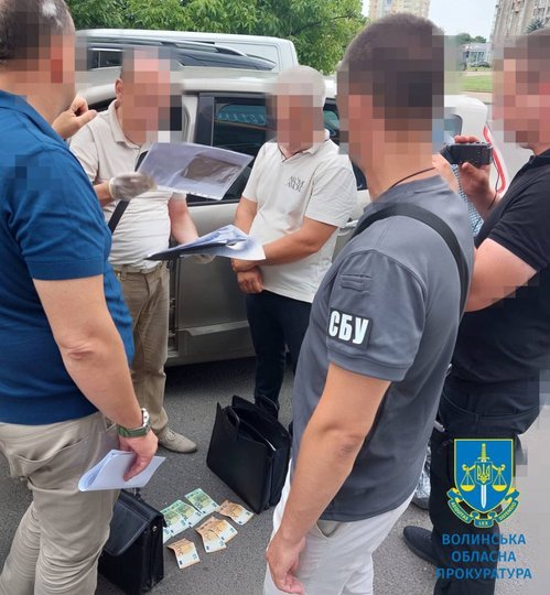 Заступника голови селищної ради на Волині оштрафували за отримання хабарів