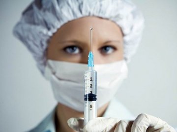 Волинські медики: вакцинувати проти грипу потрібно в жовтні, але ще не пізно 
