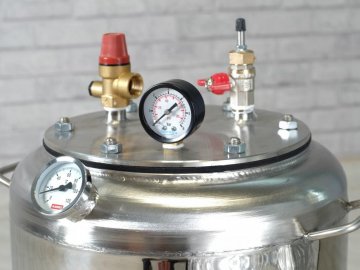 Як вибрати автоклав для домашнього консервування*