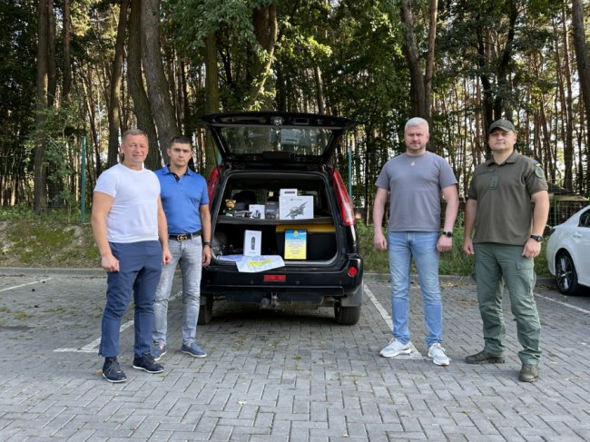 Луцькі нацгвардійці отримали дрони та інше необхідне обладнання. ФОТО