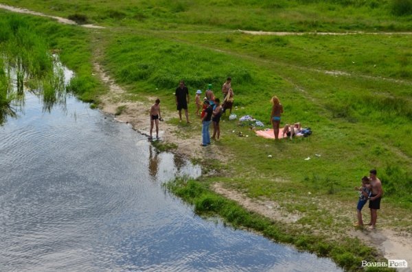 Місто, річка, сонце: у Луцьку стартував купальний сезон. ФОТО