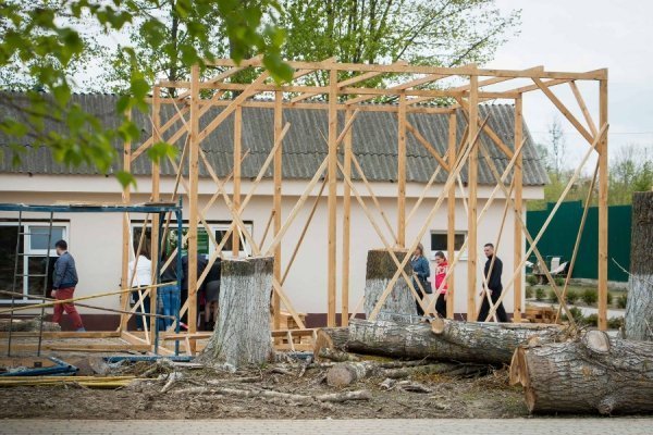 У Луцькому зоопарку можна сфотографуватись з левами та ведмедями. ФОТО 