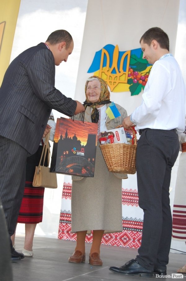 Найстаріша учасниця