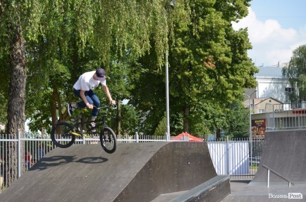 В Луцьку відбувся турнір зі скейтингу. ФОТО