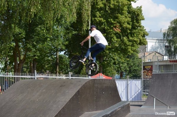 В Луцьку відбувся турнір зі скейтингу. ФОТО