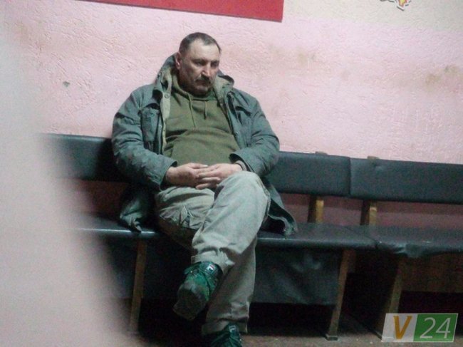 Лучанин, виховуючи сина, взявся за сокиру