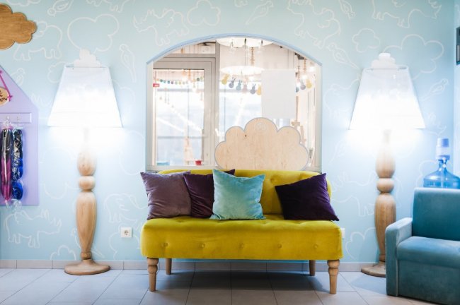 У луцькому «Промені» працює «Сімейна перукарня». ФОТО*