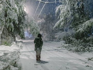 Апокаліпсис у Молдові: столицю завалило снігом