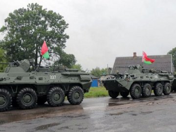 ЄС пригрозив Білорусі додатковими санкціями у разі прямого залучення до російської війни