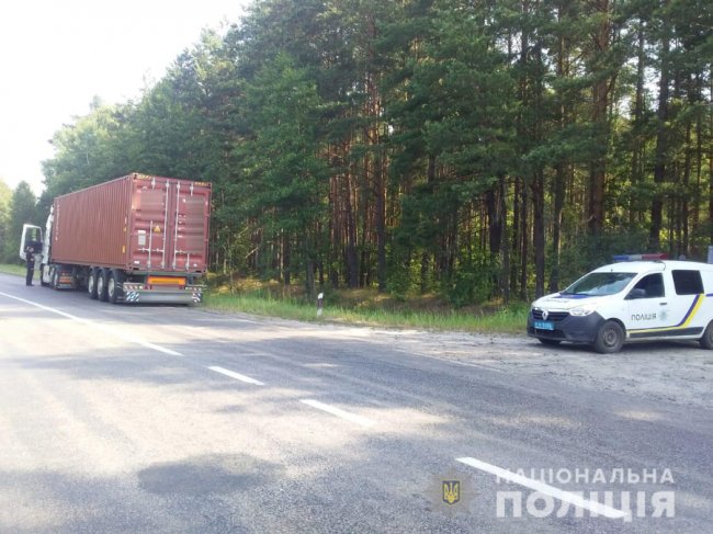 У поліції розповіли, скількох водіїв фур на Волині оштрафували за порушення правил пересування у спеку