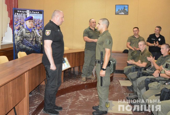 Нагородили луцьких нацгвардійців, які затримали злочинця-втікача. ФОТО