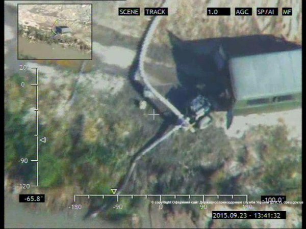 На Волині виявлено 11 місць копання бурштину, а в пунктах пропуску - понад 40 кілограмів каміння. ФОТО