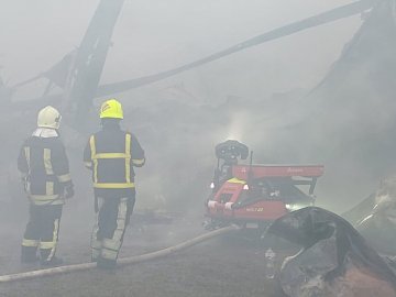Масштабну пожежу на Волині гасив робот із Рівненщини