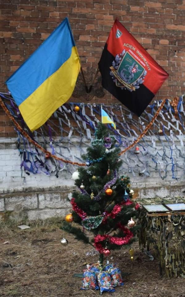 «Їхні подвиги ляжуть в основу книг та фільмів»: воїни волинської князівської бригади отримали нагороди і подарунки