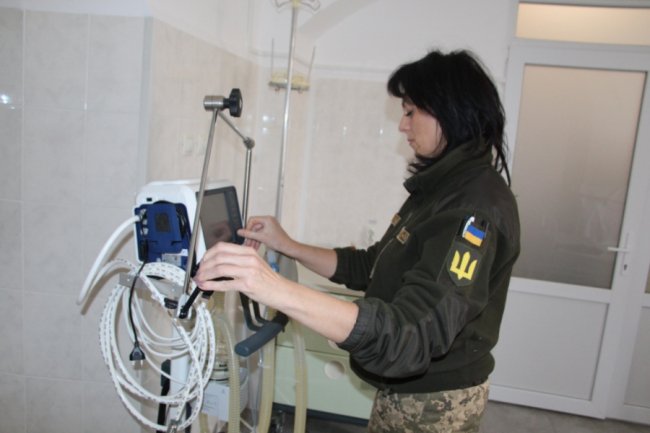 Наслідки пожежі у луцькому госпіталі майже ліквідували. ФОТО