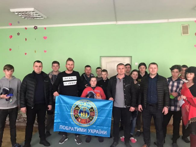 «Побратими України» відвідали рожищенський притулок для дітей. ФОТО