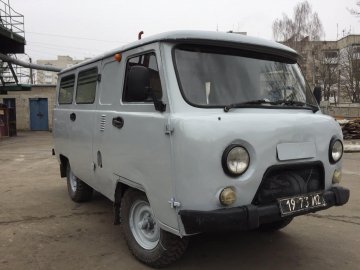 У Ковелі відремонтували фронтовий автомобіль волинських військових