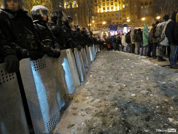 По різні боки щитів. НОТАТКИ ОЧЕВИДЦЯ. ФОТО