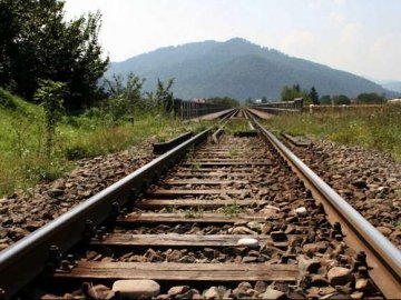 На Волині злодії розбирають залізничні колії