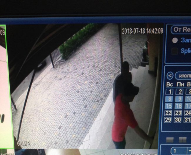 У луцькому барі двоє чоловіків не розрахувалися і втекли. ФОТО