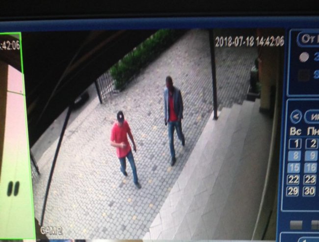 У луцькому барі двоє чоловіків не розрахувалися і втекли. ФОТО