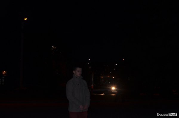 Лучани висловили свою підтримку французам у їхній трагедії.ФОТО