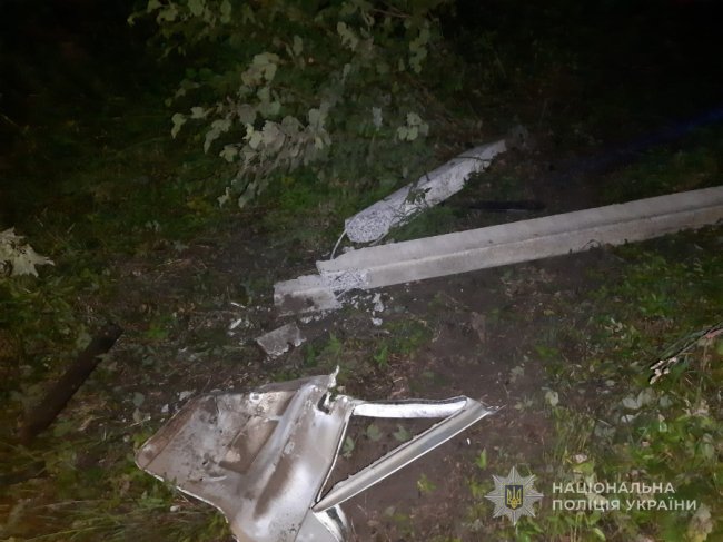 В'їхав у стовп: на Волині в аварії загинув 34-річний водій