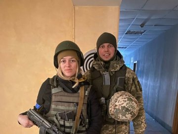 Коханий волинянки, яку звільнили з полону, продовжує перебувати у лапах Росії і чекати на обмін