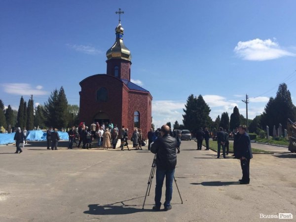 На Волині відслужили панахиду за загиблими воїнами АТО. ФОТО