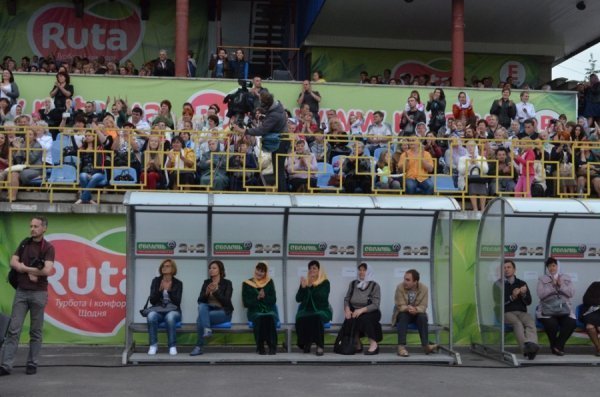 Естрадні зірки виступали в Луцьку заради дітей-сиріт. ФОТО 