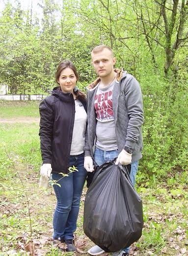 Екологічну акцію провели в Академії рекреаційних технологій і права. ФОТО