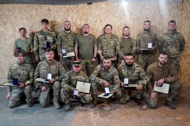 Бійці луцького «Любарта» отримали нагороди від президента. ФОТО