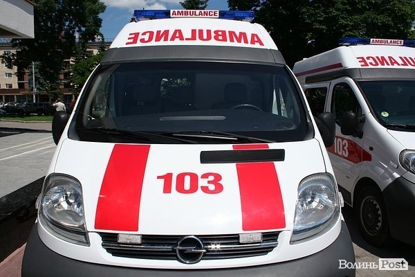 Луцьким медикам передали 5 нових карет швидкої. ФОТО