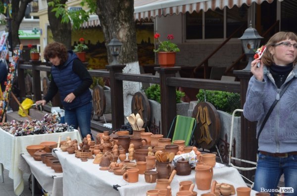 У центрі Луцька стартував фестиваль сучасного мистецтва. ФОТО