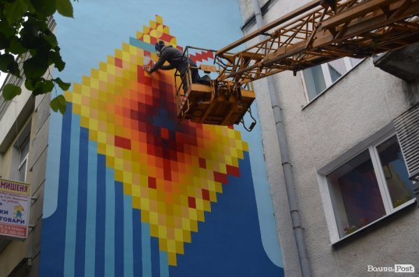 У центрі Луцька стартував фестиваль сучасного мистецтва. ФОТО