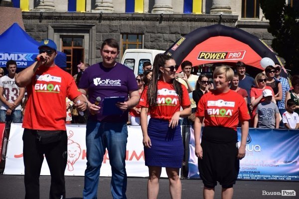 22 богатирі вражали лучан надзвичайною силою та міццю. ФОТО