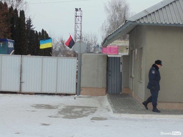 Як окуні в банці: блокадна військова частина зсередини. ФОТО