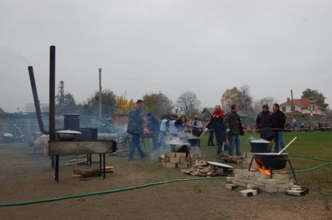 Спорт, конкурси та смаколики: футбольний корпоратив «Континіуму». ФОТО*