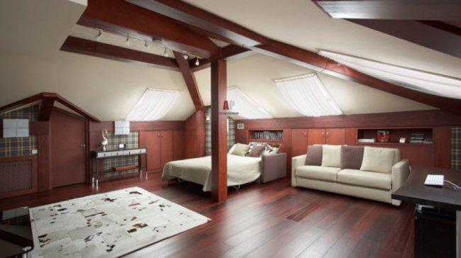 «Інвестор» пропонує придбати квартиру мансардного плану*