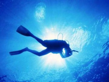 Як на Світязі пірнають з аквалангом. ВІДЕО