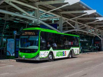 «LuxeBus» - комфорт, надійність, якість*