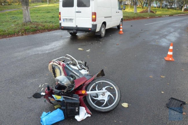 Кермувальник мопеда виявився п'яним: деталі аварії на Волині. ФОТО