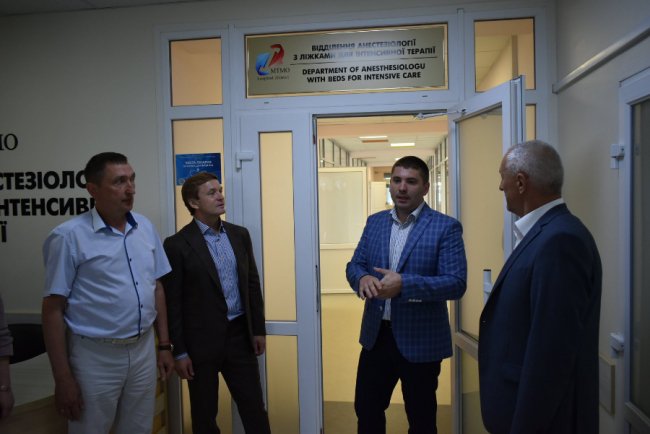 «Тут лікуються мої рідні», – Степан Івахів про волинську лікарню. ФОТО