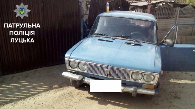 У Луцьку п’яний 18-річний водій в’їхав у паркан