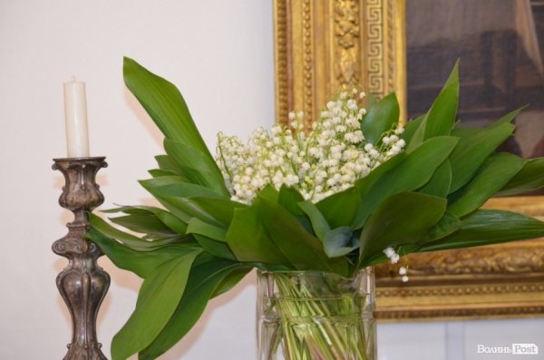 У Луцьку продавали ікони на потреби вояків АТО. ФОТО